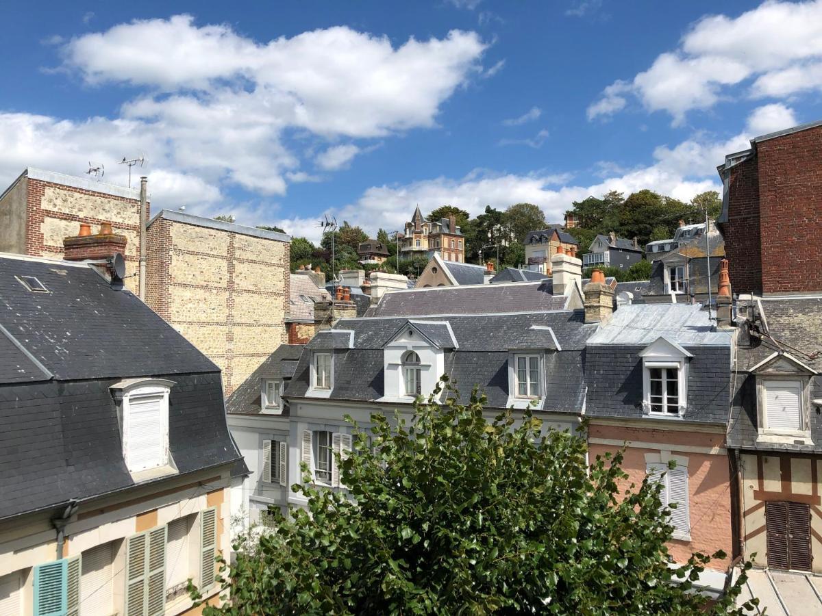 2 Pieces- Rue Pietonne Trouville -Le Petit Juliana 外观 照片